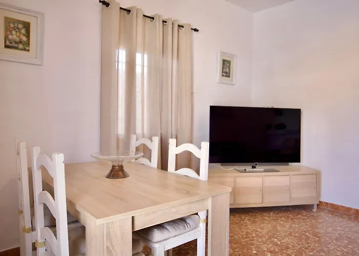 Casa Lidia Нерха